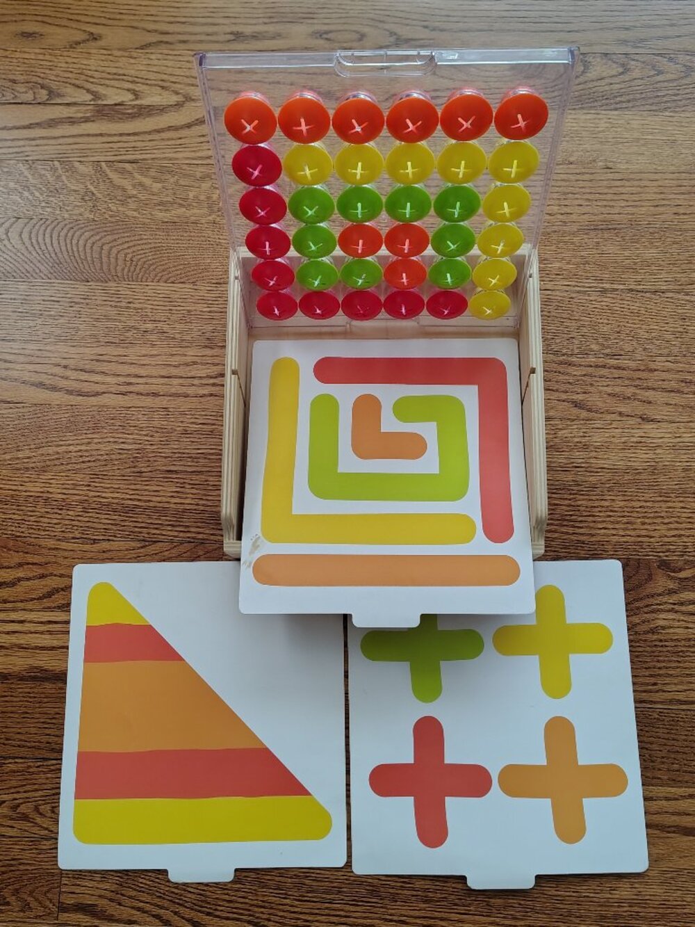 Lovevery Mosaic Button Board and Wooden Puzzle from Companion playkit (22-24m)